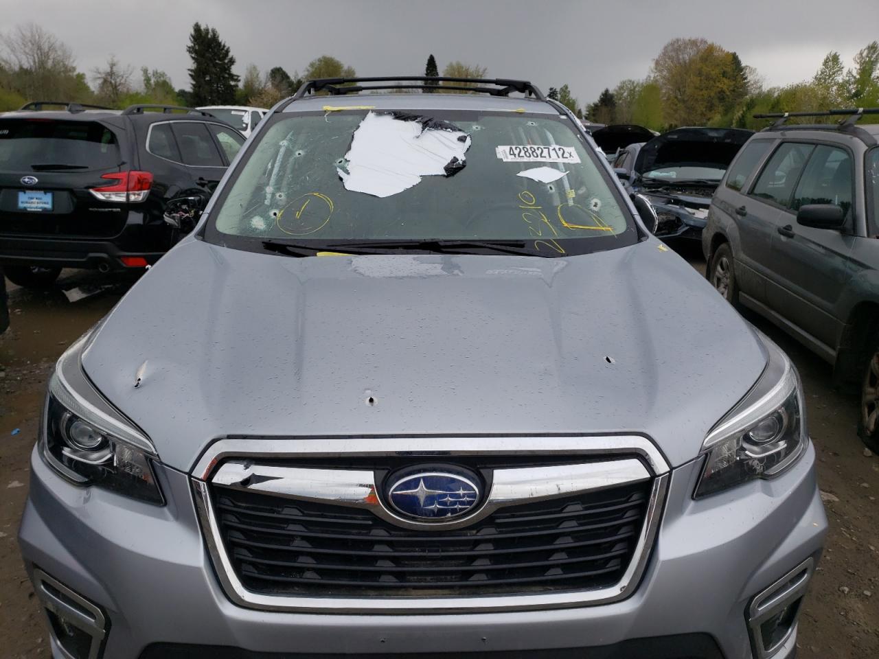 Photo 9 from auction – 2020 SUBARU FORESTER T with VIN JF2SKAXC3LH490014