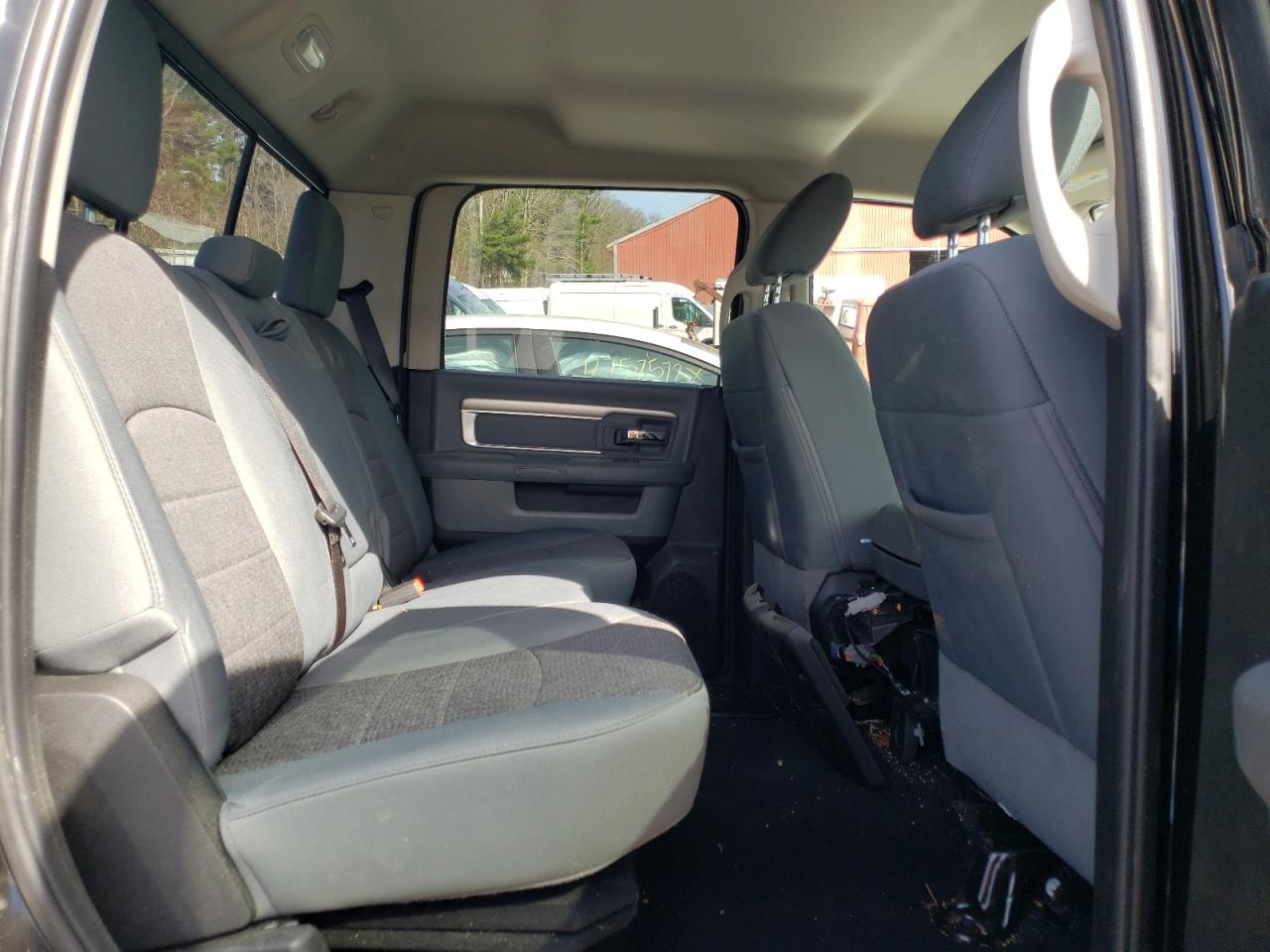 Photo 6 from auction – 2018 RAM 1500 SLT with VIN 3C6RR7LT5JG186554