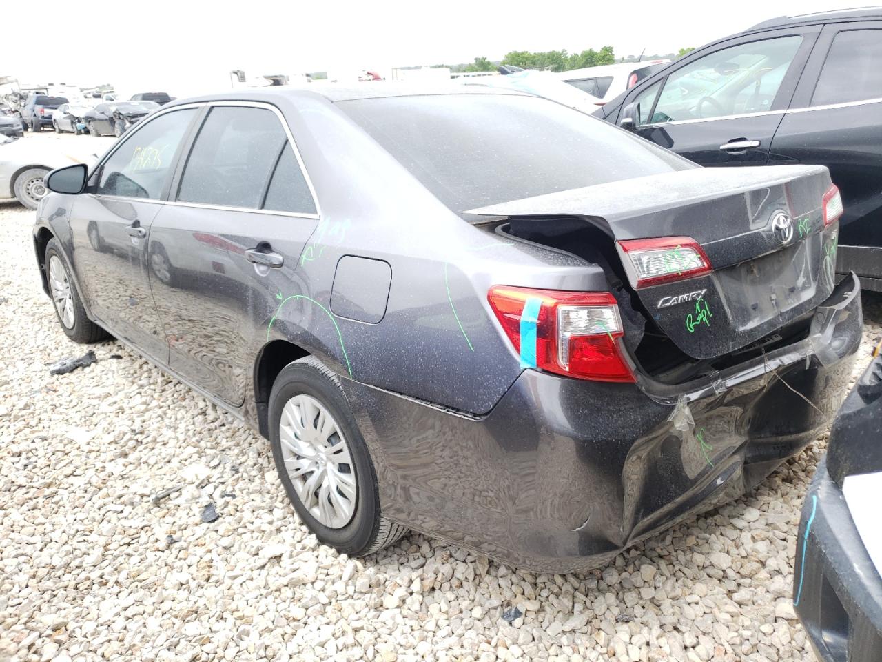 Photo 3 from auction – 2014 TOYOTA CAMRY L with VIN 4T4BF1FK2ER378098