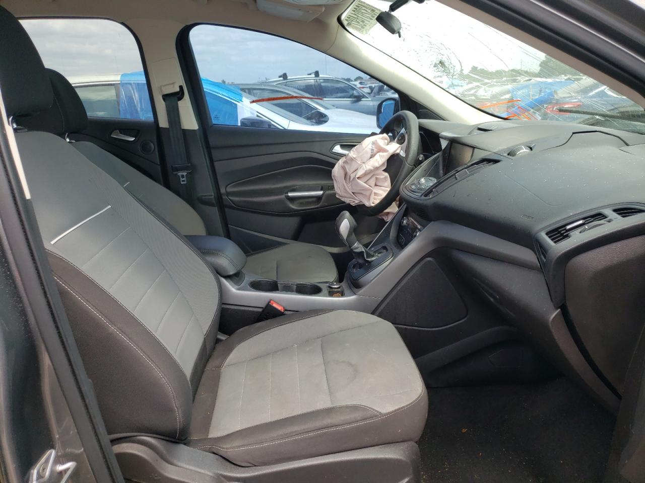Zdjęcie 5 z aukcji – 2014 FORD ESCAPE SE z VIN 1FMCU0GX2EUC34933