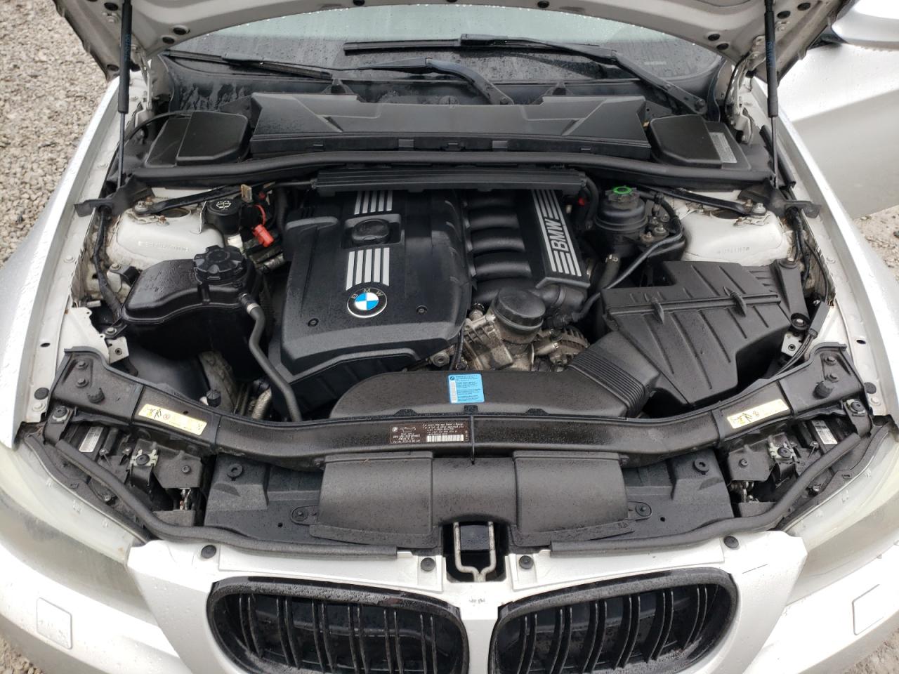 Zdjęcie 7 z aukcji – 2010 BMW 328 XI z VIN WBAPK7C55AA771040