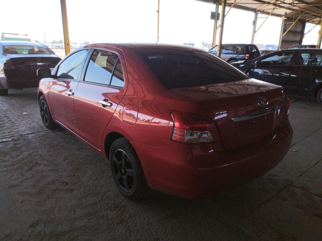 Photo 3 from auction – 2011 TOYOTA YARIS with VIN JTDBT4K39B1402997