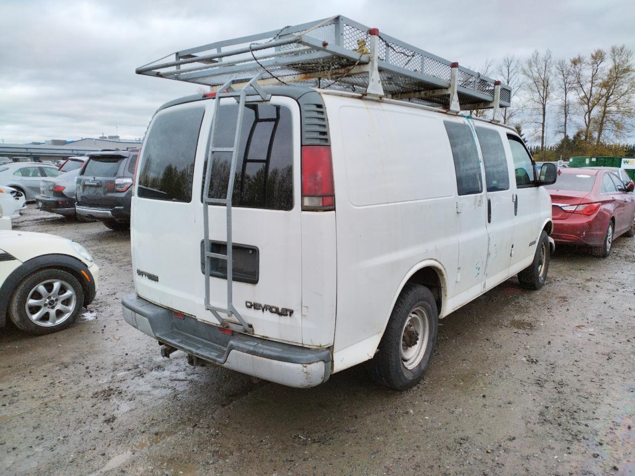 Photo 4 from auction – 2001 CHEVROLET EXPRESS G3 with VIN 1GCHG35R911142415