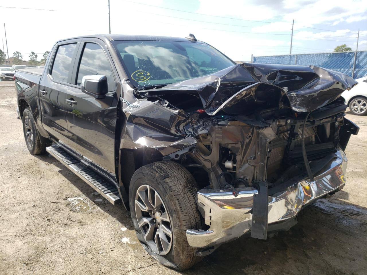 CHEVROLET SILVERADO 2021 with VIN 3GCPWCED5MG237577 - Photo from auction