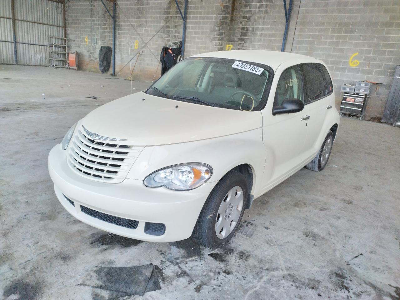 Photo 2 from auction – 2008 CHRYSLER PT CRUISER with VIN 3A8FY48B68T137743