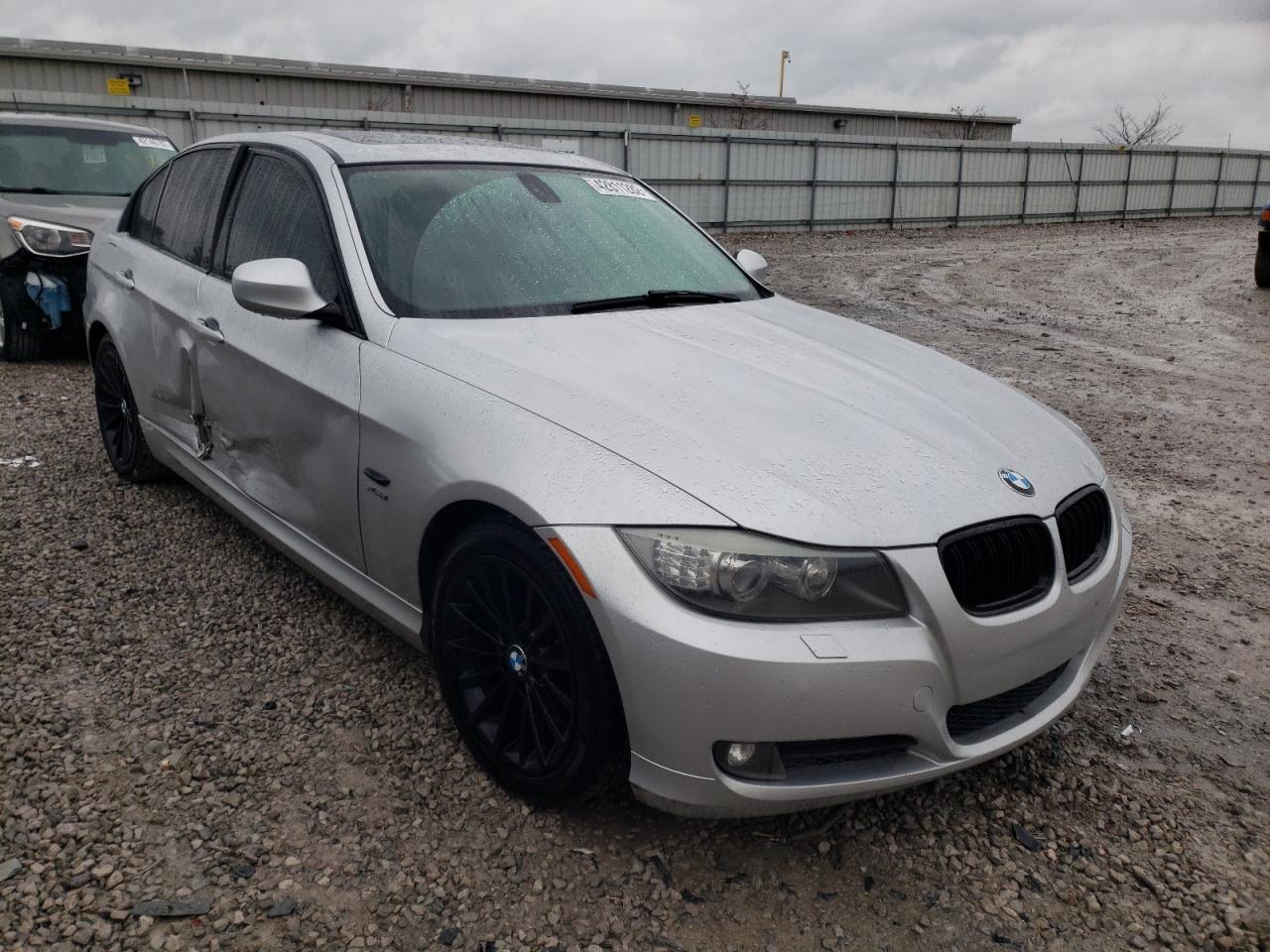 BMW 328 XI 2010 with VIN WBAPK7C55AA771040 - Photo from auction