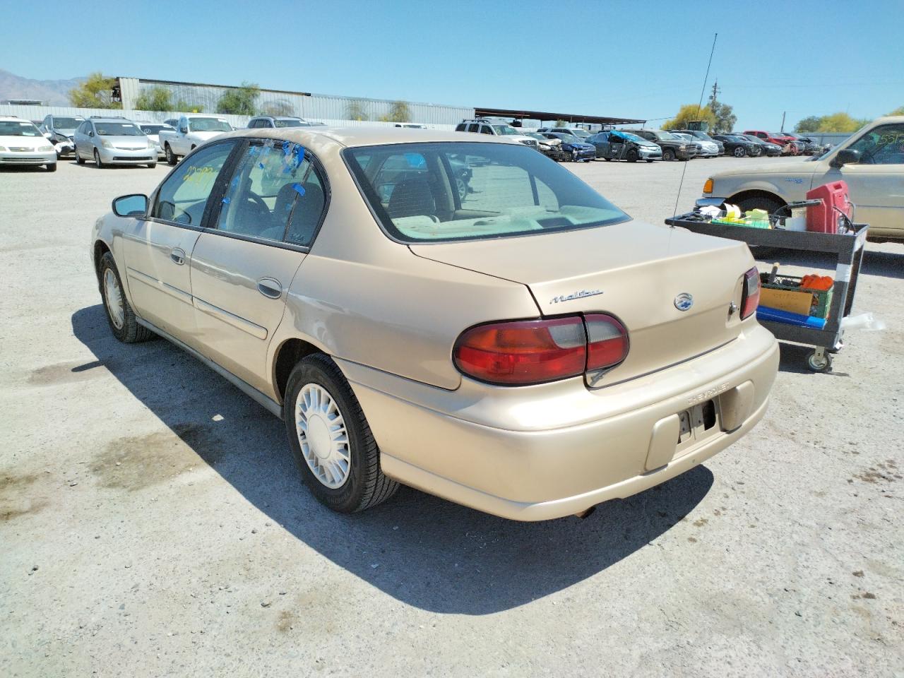 Photo 3 from auction – 2001 CHEVROLET MALIBU with VIN 1G1ND52J616236897