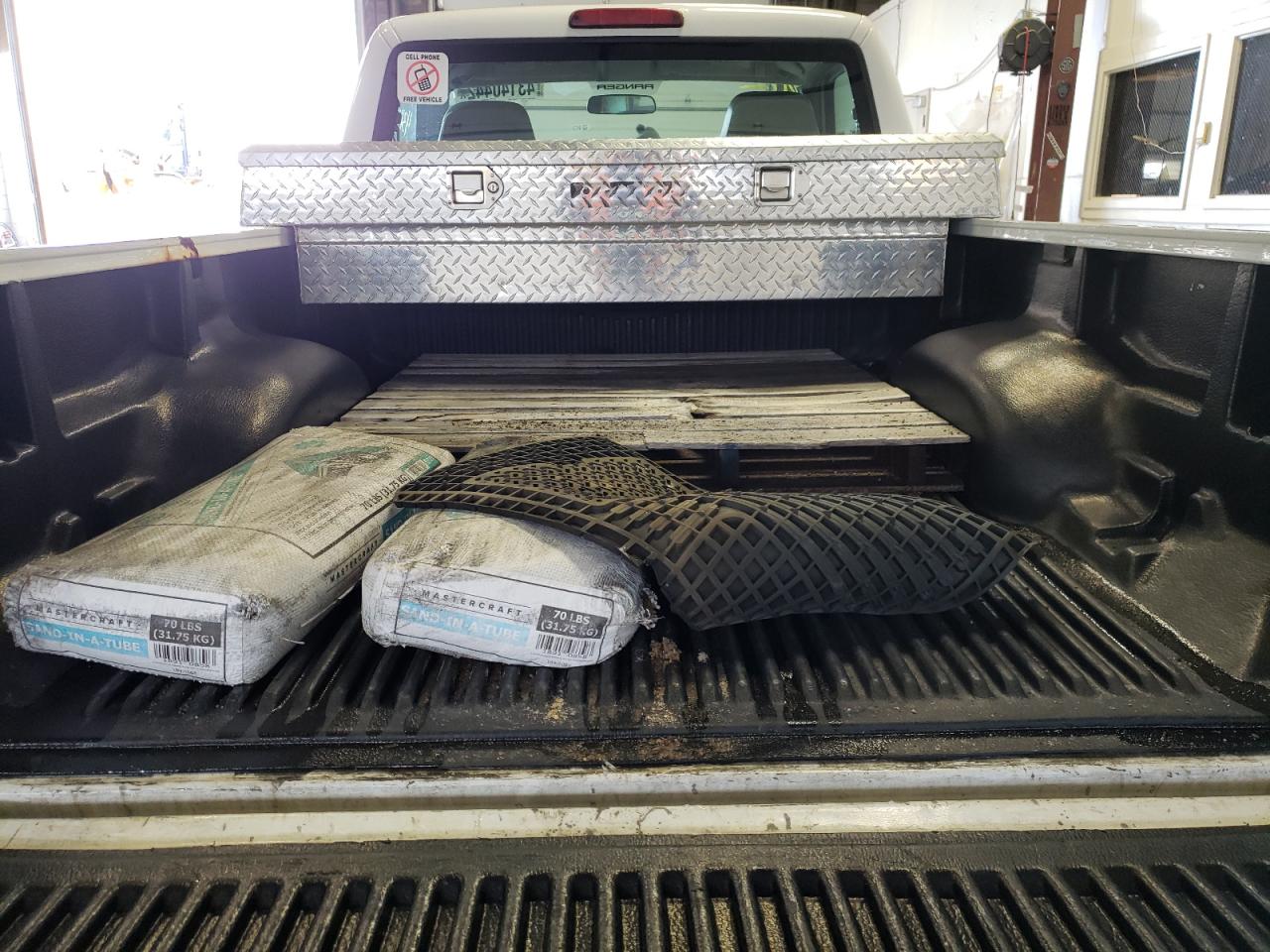 Photo 6 from auction – 2008 FORD RANGER with VIN 1FTYR10D48PA87387