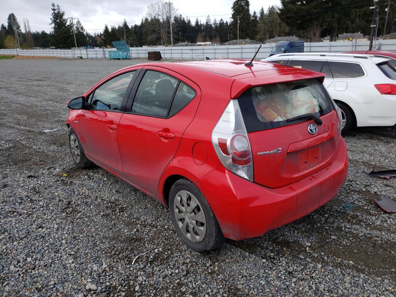 Photo 3 from auction – 2013 TOYOTA PRIUS C with VIN JTDKDTB37D1045880