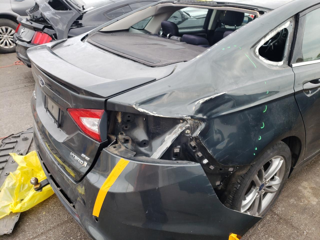 Photo 9 from auction – 2015 FORD FUSION SE with VIN 3FA6P0LU7FR225857