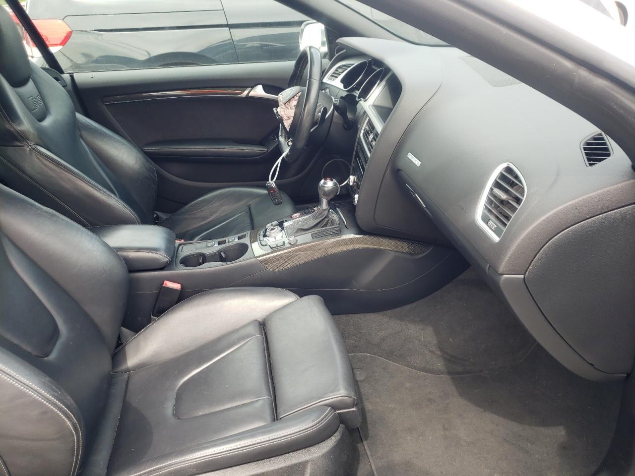 Photo 5 from auction – 2016 AUDI S5 PREMIUM with VIN WAUC4AFH5GN000753