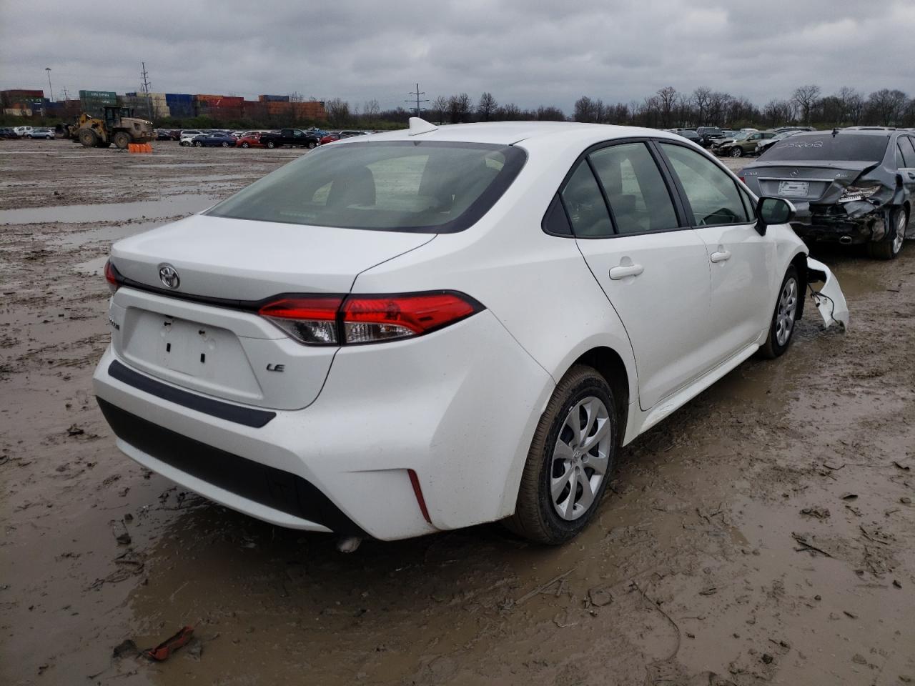 Photo 4 from auction – 2022 TOYOTA COROLLA LE with VIN JTDEPMAE5NJ203714