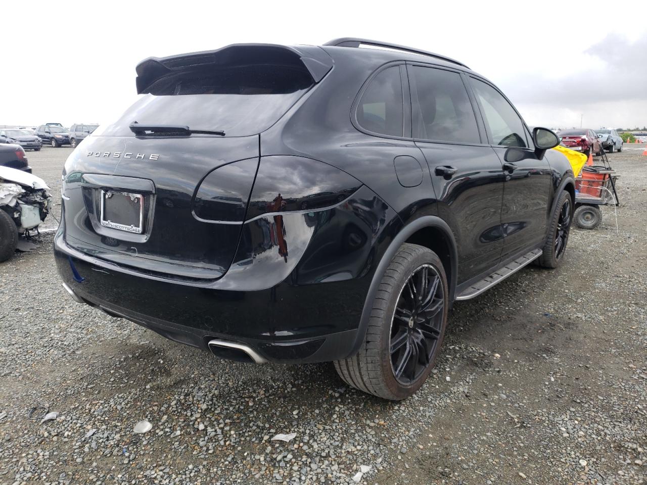 Photo 4 from auction – 2011 PORSCHE CAYENNE S with VIN WP1AB2A20BLA49113