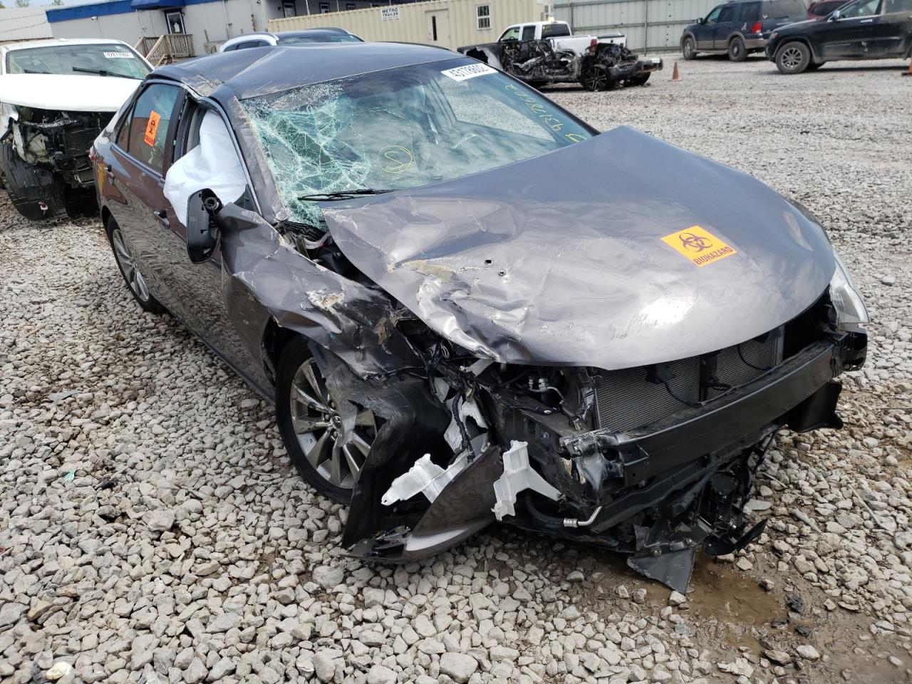 TOYOTA CAMRY LE 2017 with VIN 4T1BF1FK2HU324122 - Photo from auction