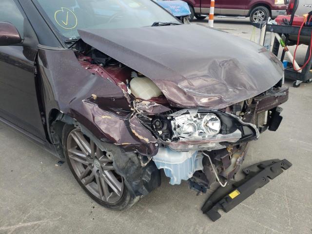 Photo 9 from auction – 2011 TOYOTA SCION TC with VIN JTKJF5C74B3005642