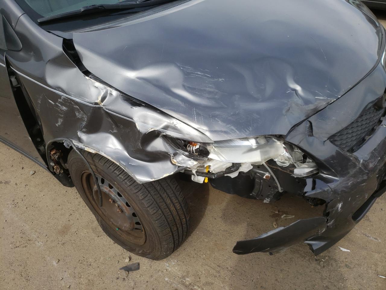 Zdjęcie 9 z aukcji – 2010 TOYOTA COROLLA BA z VIN 2T1BU4EE5AC233310