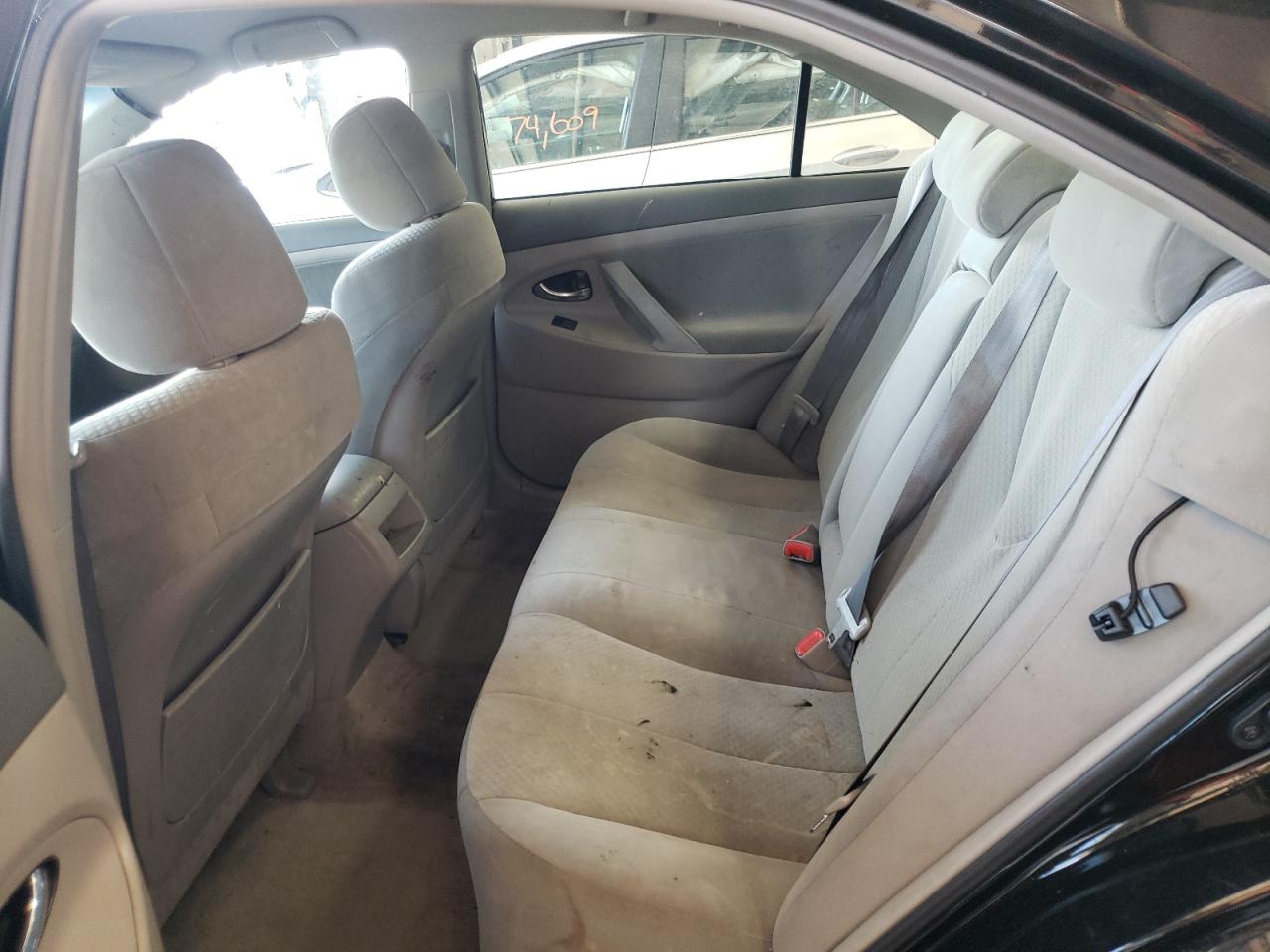 Photo 6 from auction – 2009 TOYOTA CAMRY with VIN 4T1BE46K09U302836