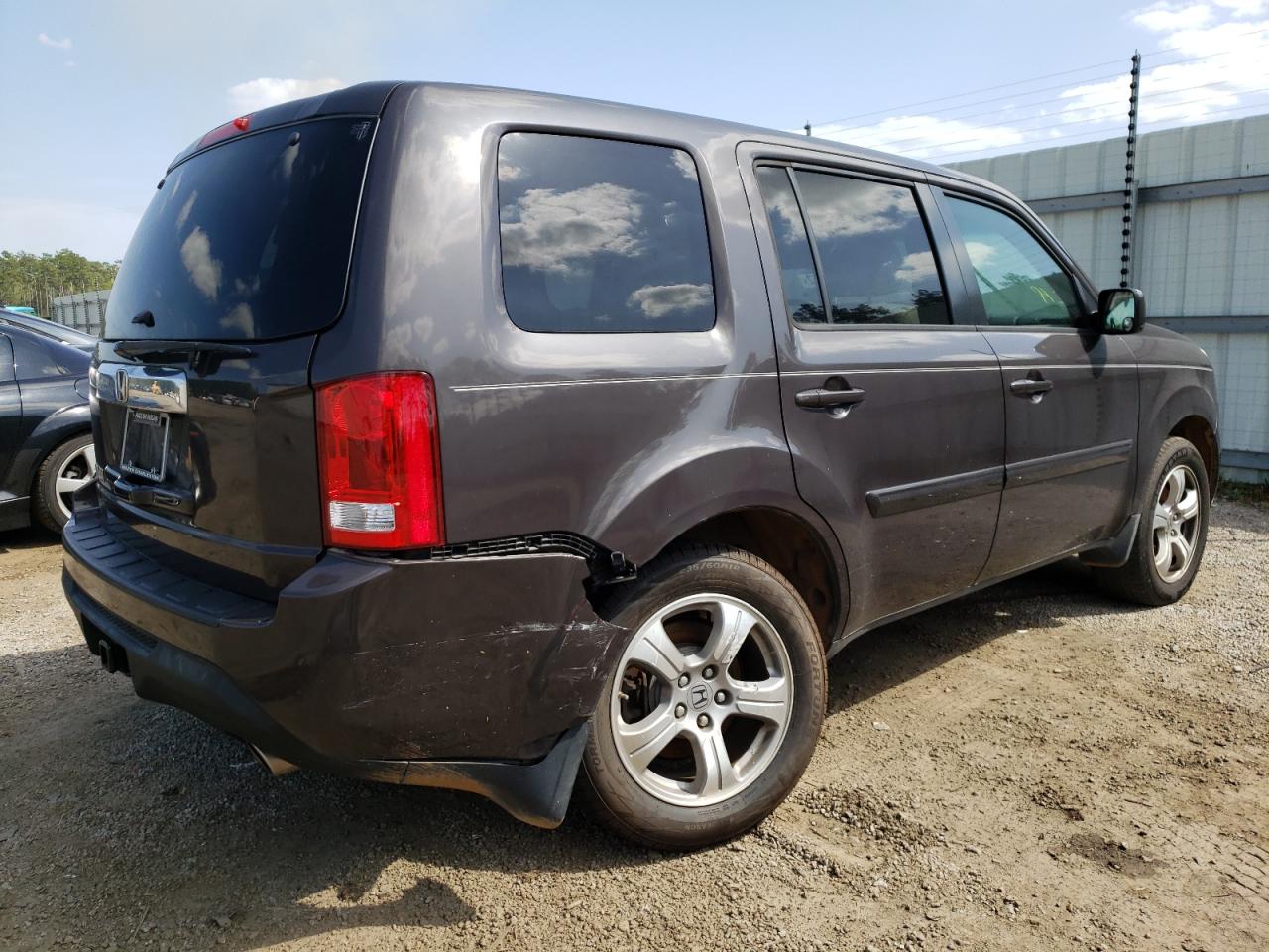 Photo 9 from auction – 2013 HONDA PILOT EXL with VIN 5FNYF3H57DB013001