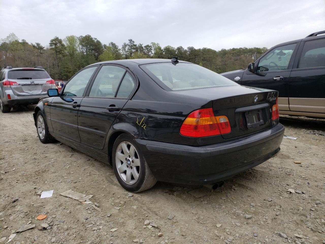 Photo 3 from auction – 2004 BMW 325 XI with VIN WBAEU33434PF62837
