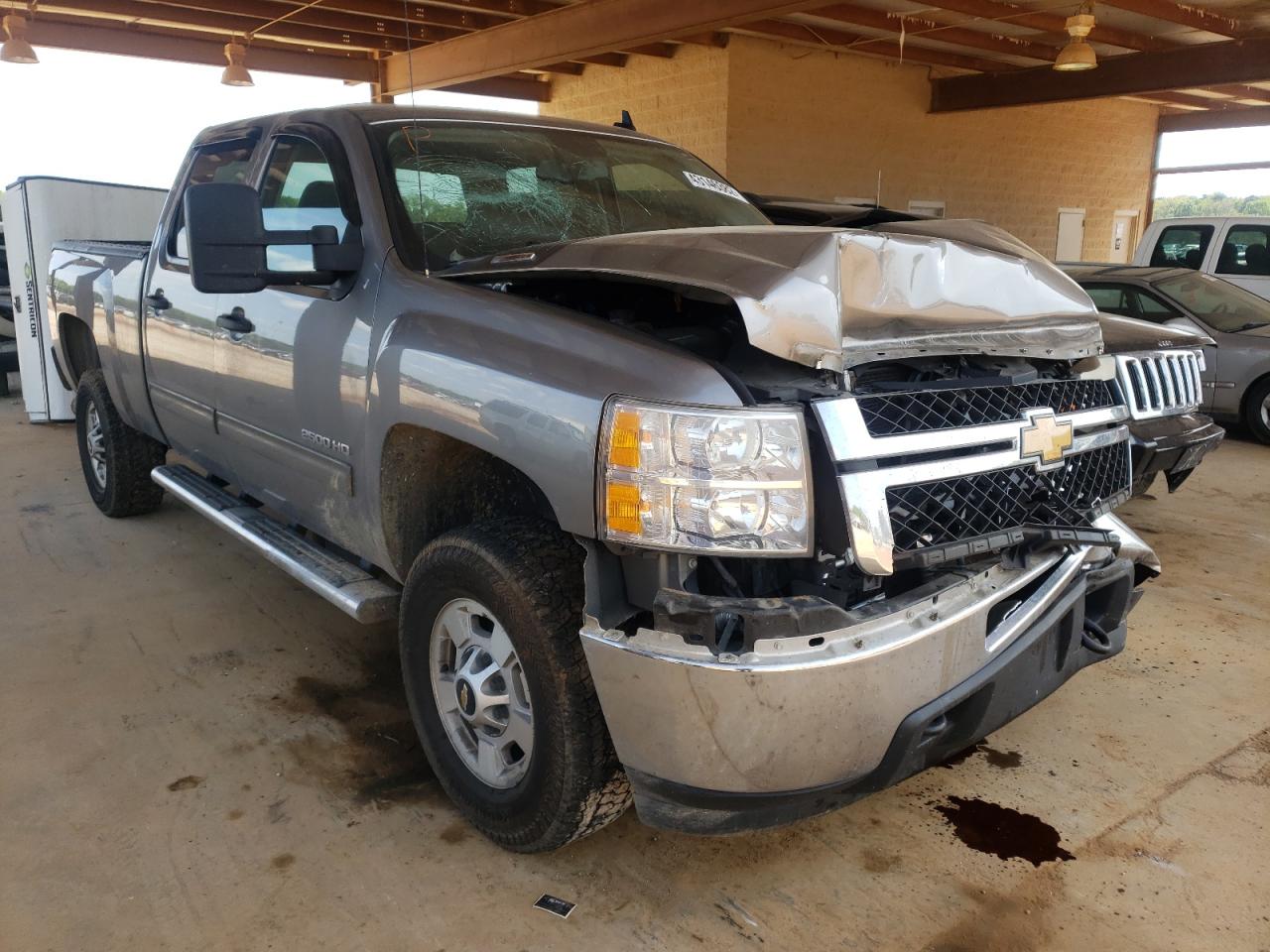 CHEVROLET SILVERADO 2014 with VIN 1GC1KXE89EF133091 - Photo from auction