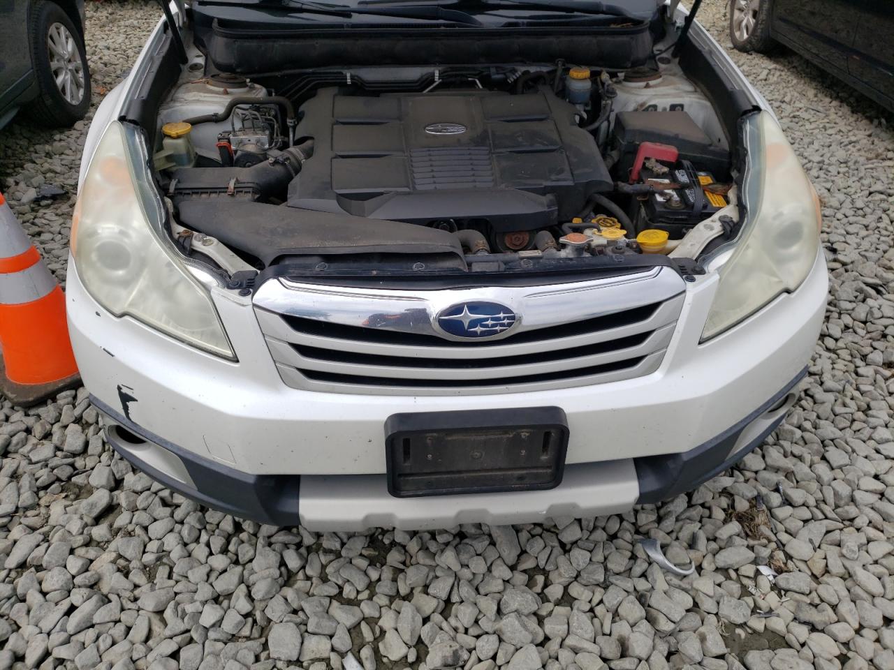 صورة رقم 7 من المزاد - 2011 SUBARU OUTBACK 3. مع VIN 4S4BRDJC6B2341517