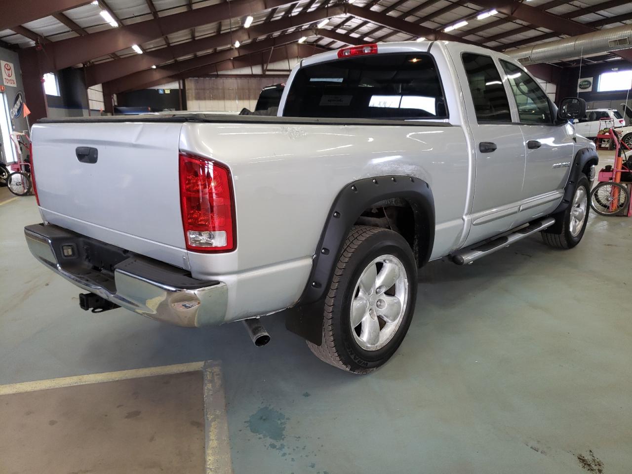 Photo 4 from auction – 2004 DODGE RAM 1500 S with VIN 1D7HU18DX4J182073