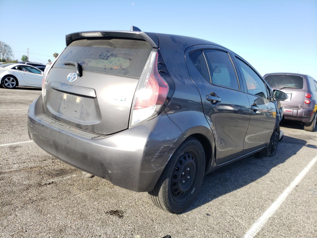 Photo 4 from auction – 2015 TOYOTA PRIUS C with VIN JTDKDTB37F1582963