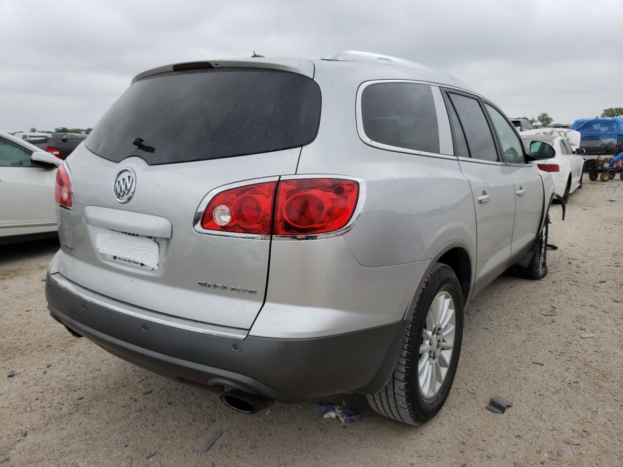 Photo 4 from auction – 2012 BUICK ENCLAVE with VIN 5GAKRCED9CJ319179