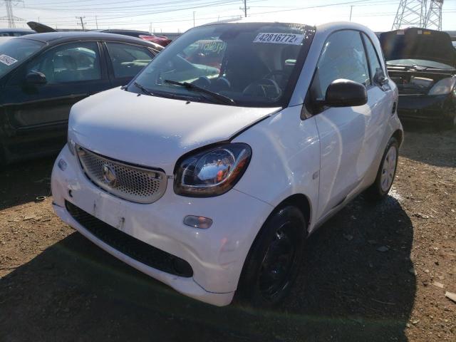 Photo 2 from auction – 2016 SMART FORTWO with VIN WMEFJ5DA6GK137743