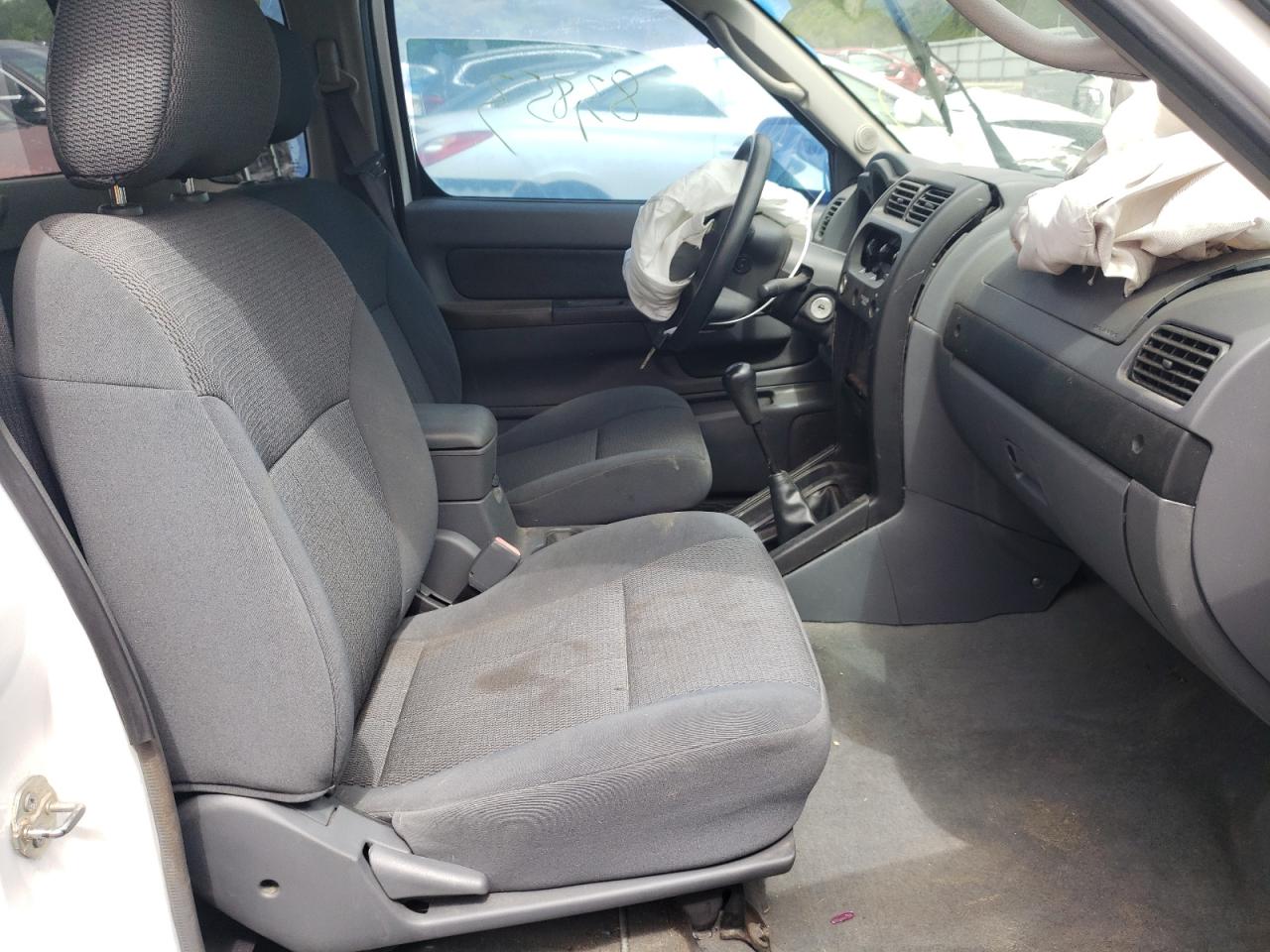 Photo 5 from auction – 2004 NISSAN FRONTIER K with VIN 1N6DD26T74C462432