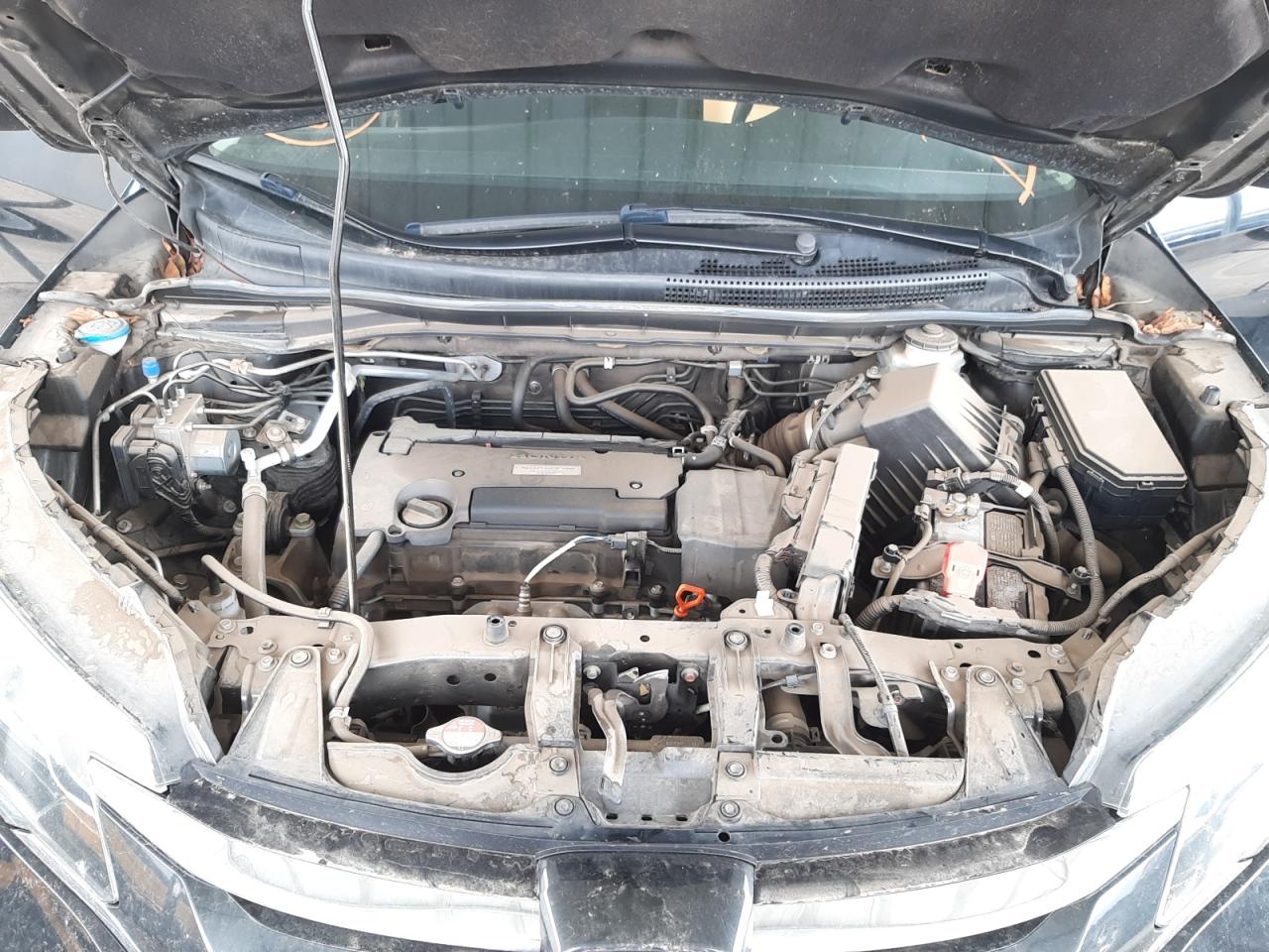 Photo 7 from auction – 2016 HONDA CR-V SE with VIN 2HKRM3H48GH546000