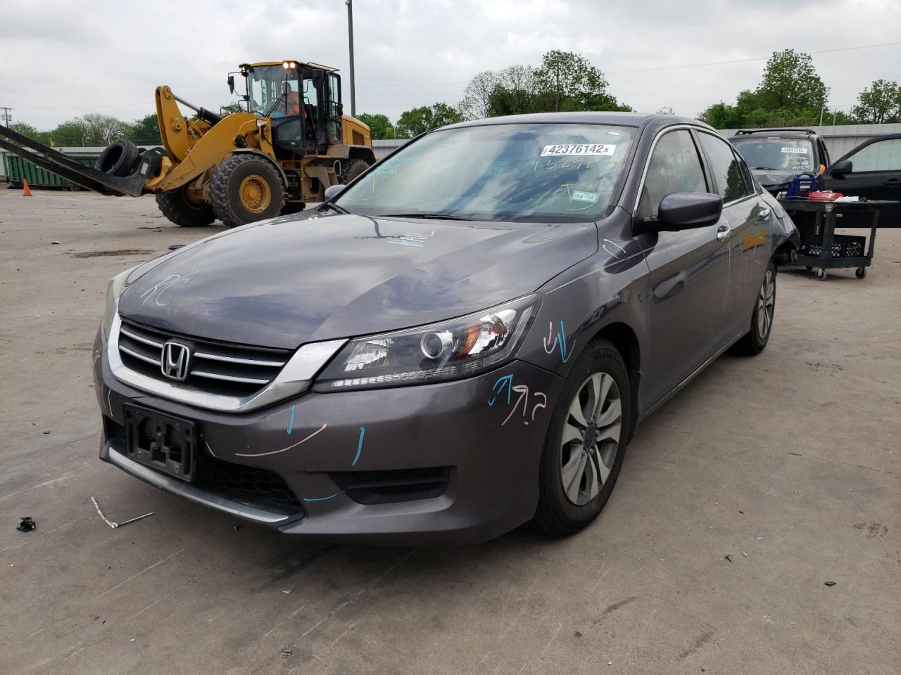 Photo 2 from auction – 2014 HONDA ACCORD LX with VIN 1HGCR2F30EA132923