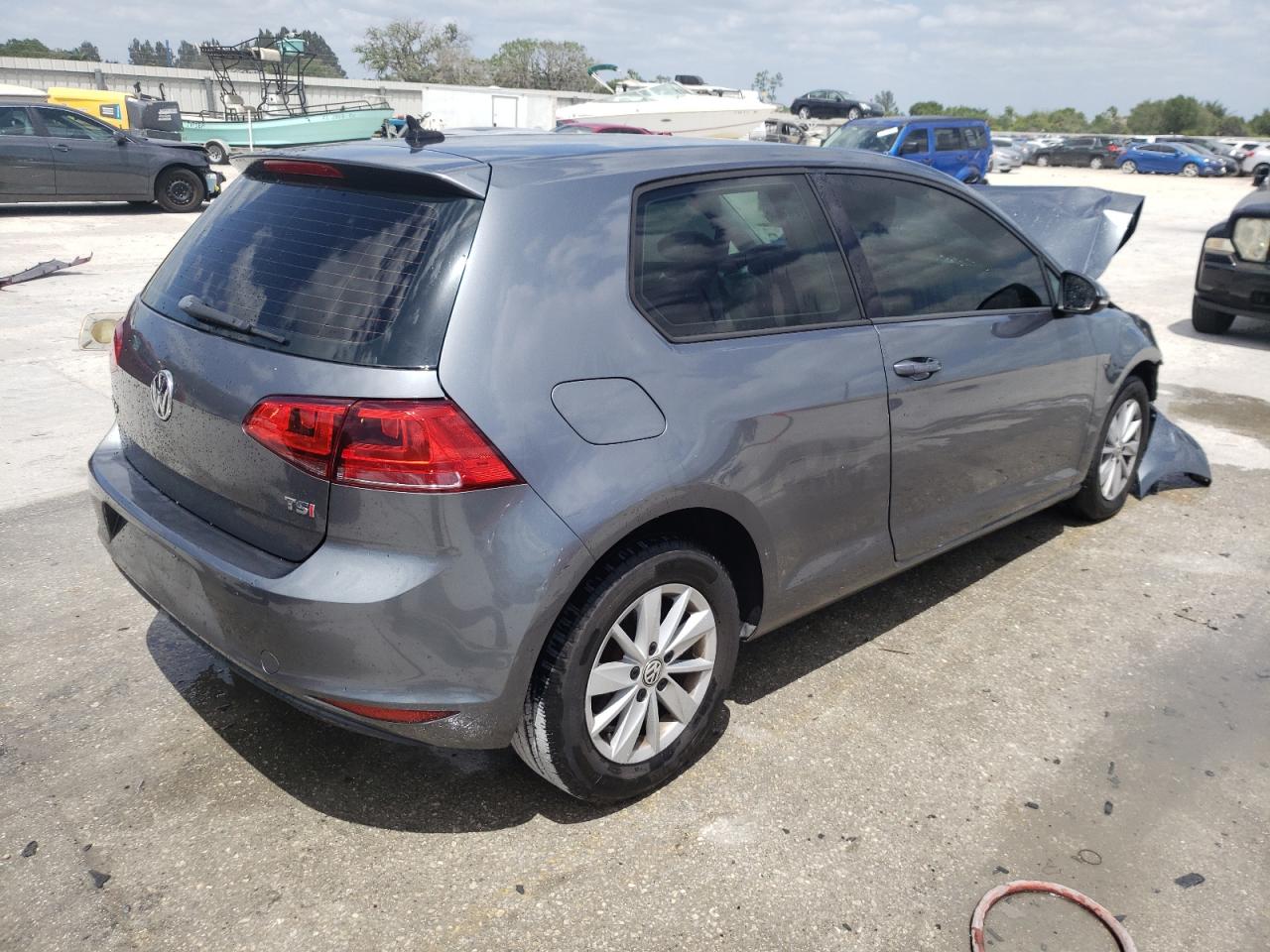 Photo 4 from auction – 2015 VOLKSWAGEN GOLF with VIN 3VW917AU0FM060524