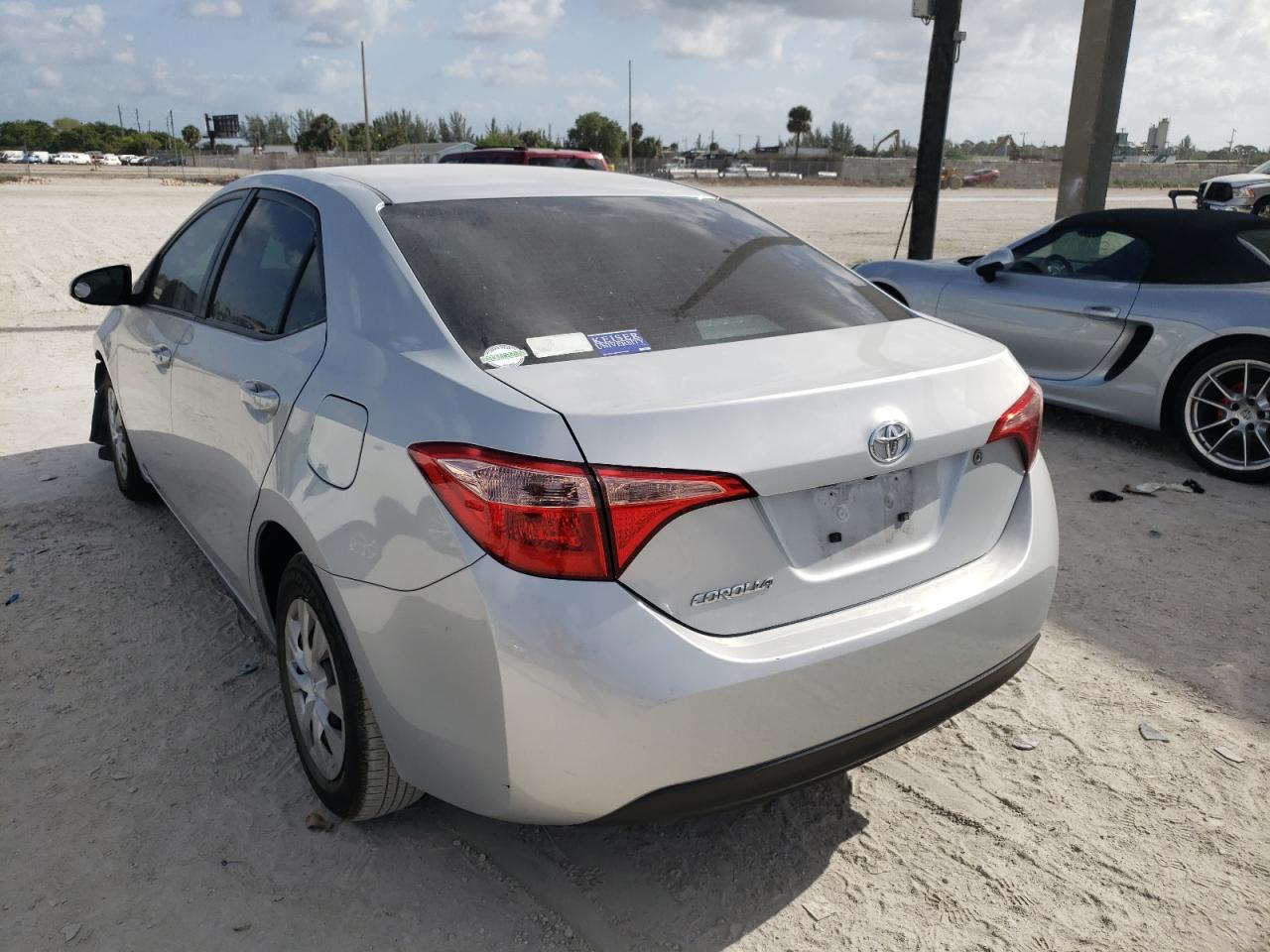 Photo 3 from auction – 2019 TOYOTA COROLLA L with VIN 2T1BURHE1KC222945