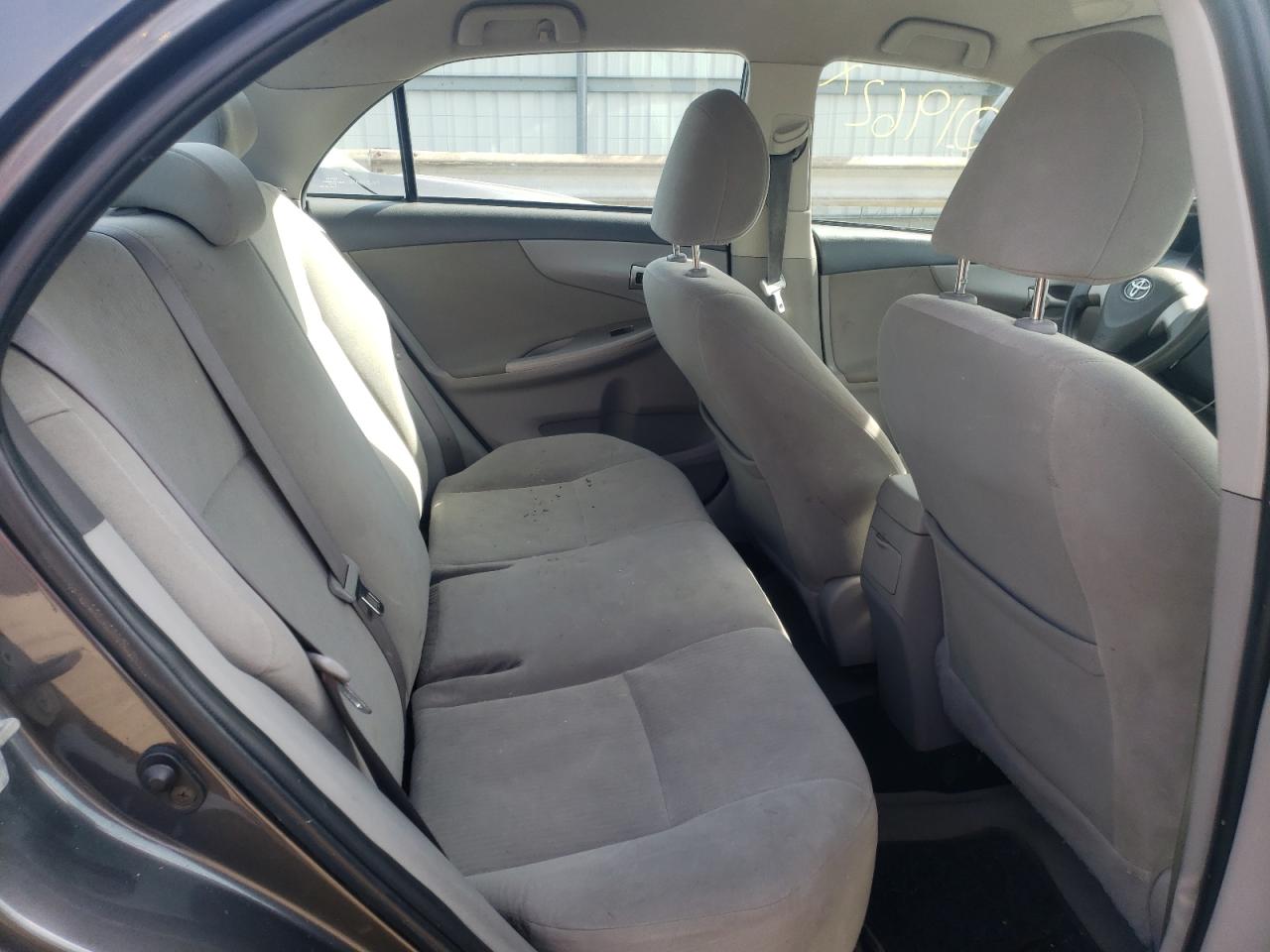 Photo 6 from auction – 2010 TOYOTA COROLLA BA with VIN 1NXBU4EE7AZ292289