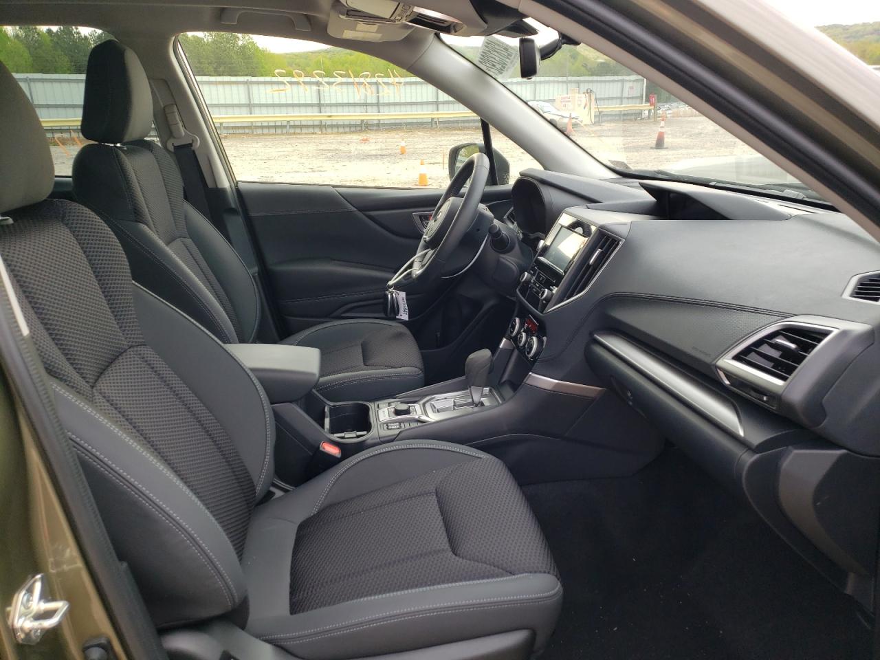 Zdjęcie 5 z aukcji – 2022 SUBARU FORESTER z VIN JF2SKAEC1NH407203