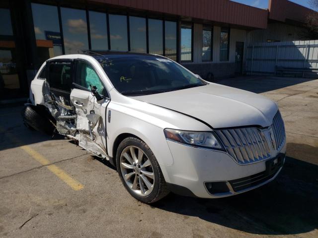 LINCOLN MKT 2012 with VIN 2LMHJ5AT4CBL53477 - Photo from auction