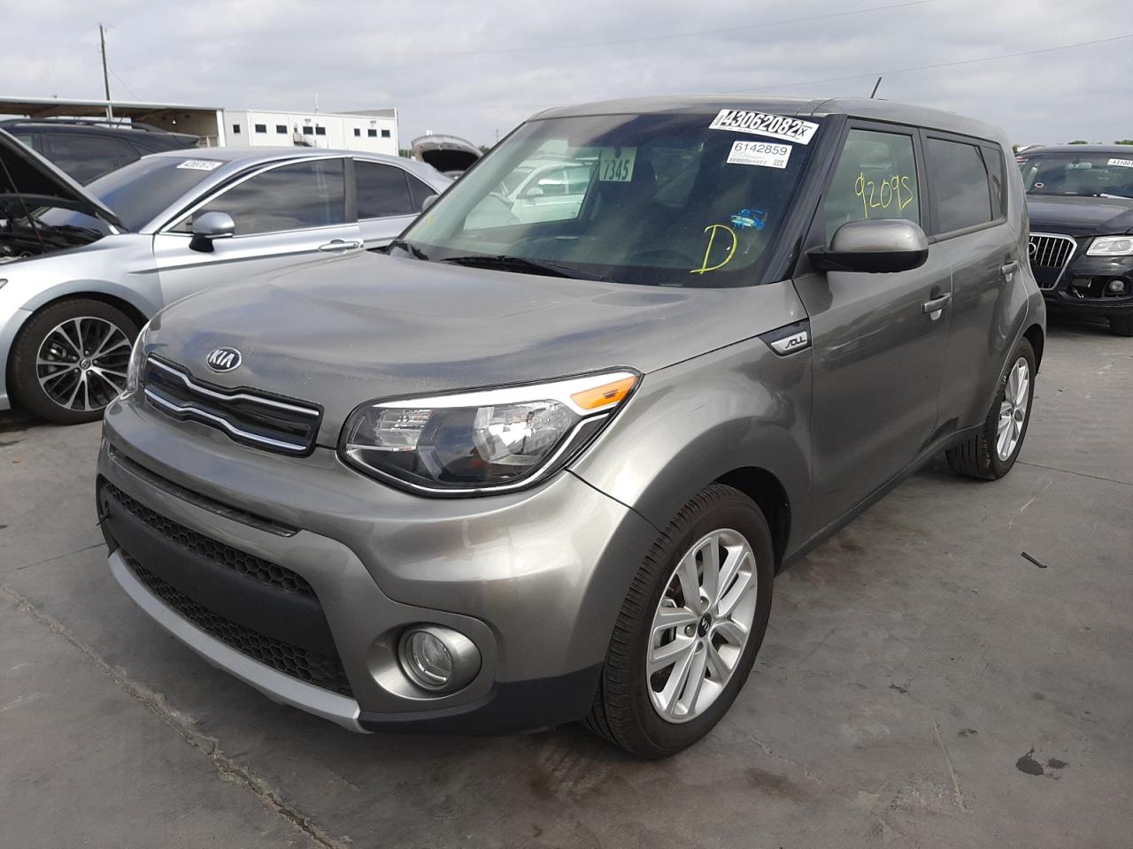 Photo 2 from auction – 2019 KIA SOUL + with VIN KNDJP3A53K7650513