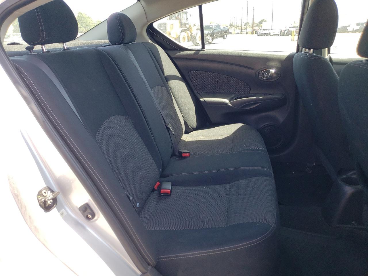 Photo 6 from auction – 2014 NISSAN VERSA S with VIN 3N1CN7AP1EK448947
