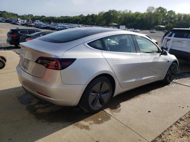 Photo 4 from auction – 2018 TESLA MODEL 3 with VIN 5YJ3E1EA2JF078563