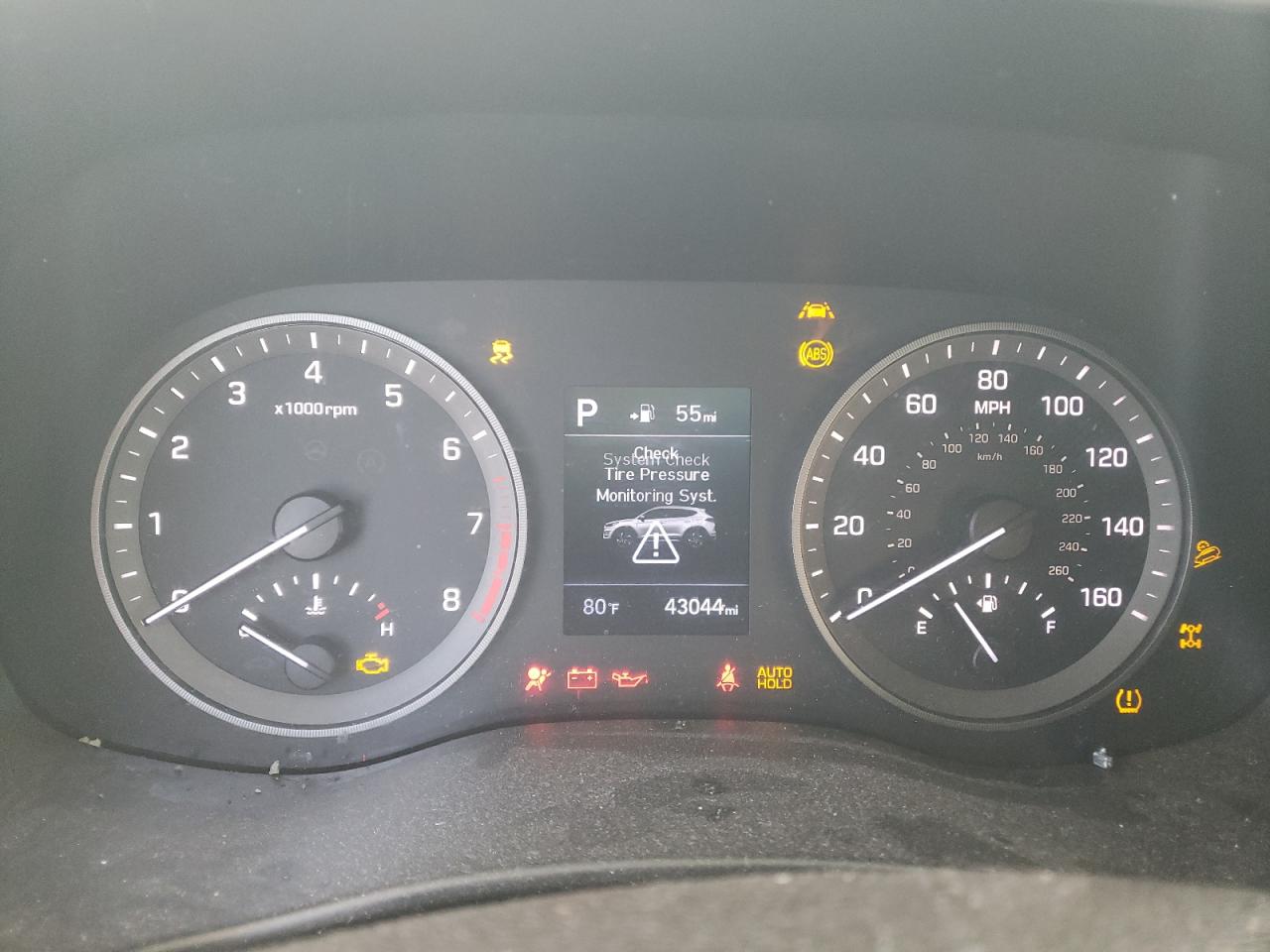 Photo 8 from auction – 2019 HYUNDAI TUCSON SE with VIN KM8J2CA41KU867903