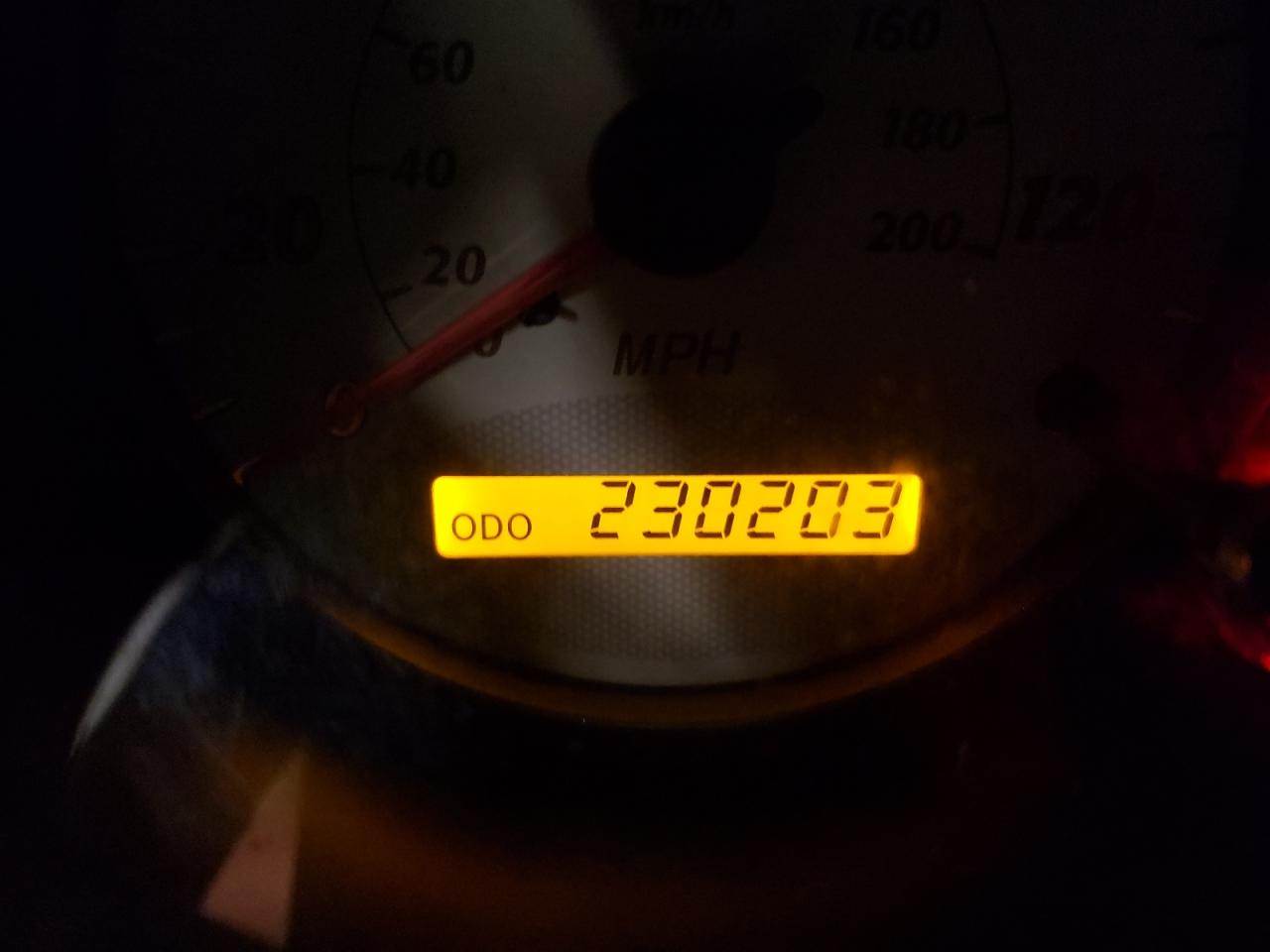 Photo 8 from auction – 2003 TOYOTA RAV4 with VIN JTEGH20V836011727