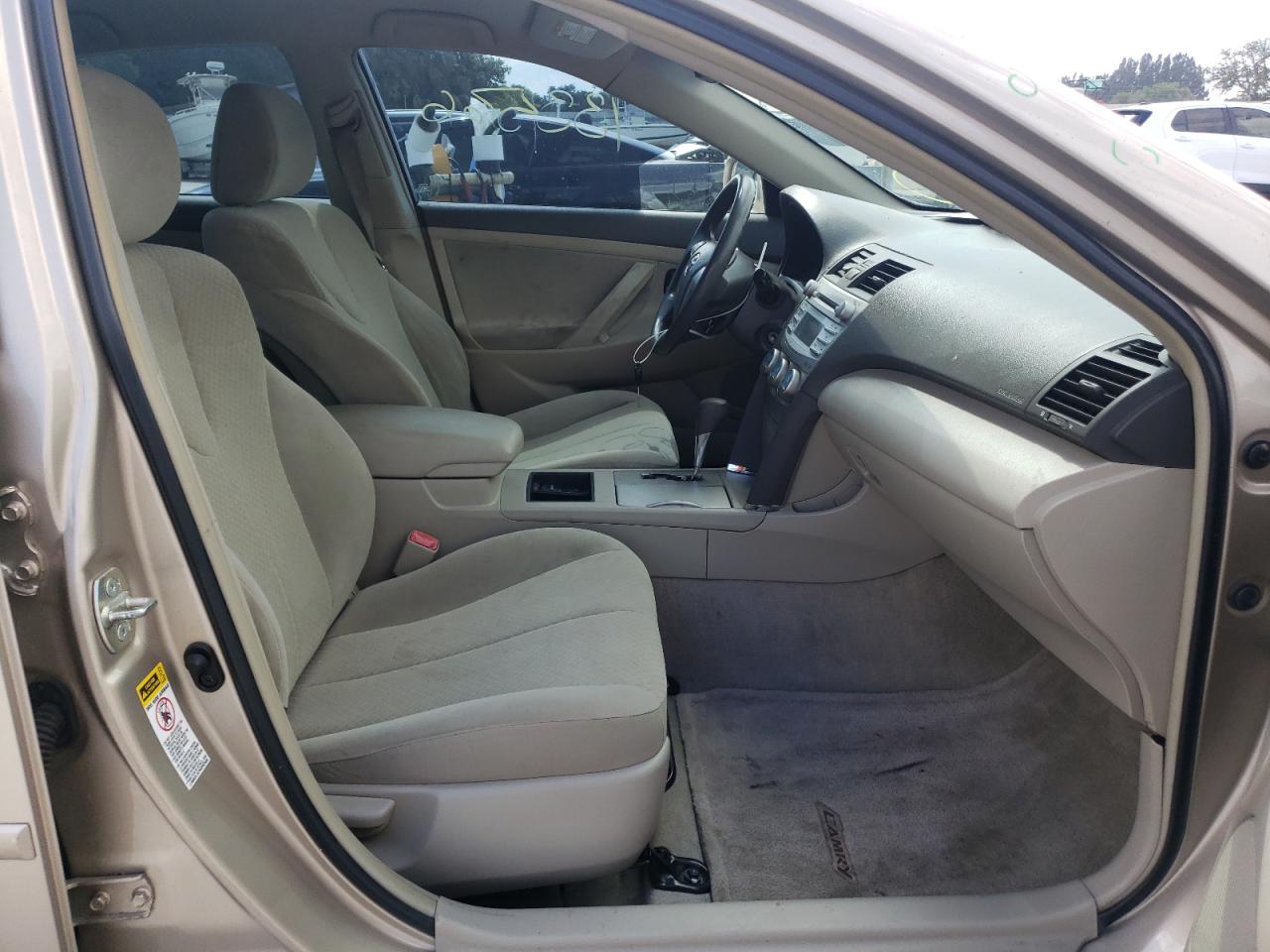Photo 5 from auction – 2007 TOYOTA CAMRY SE A with VIN 4T1BE46K87U194091