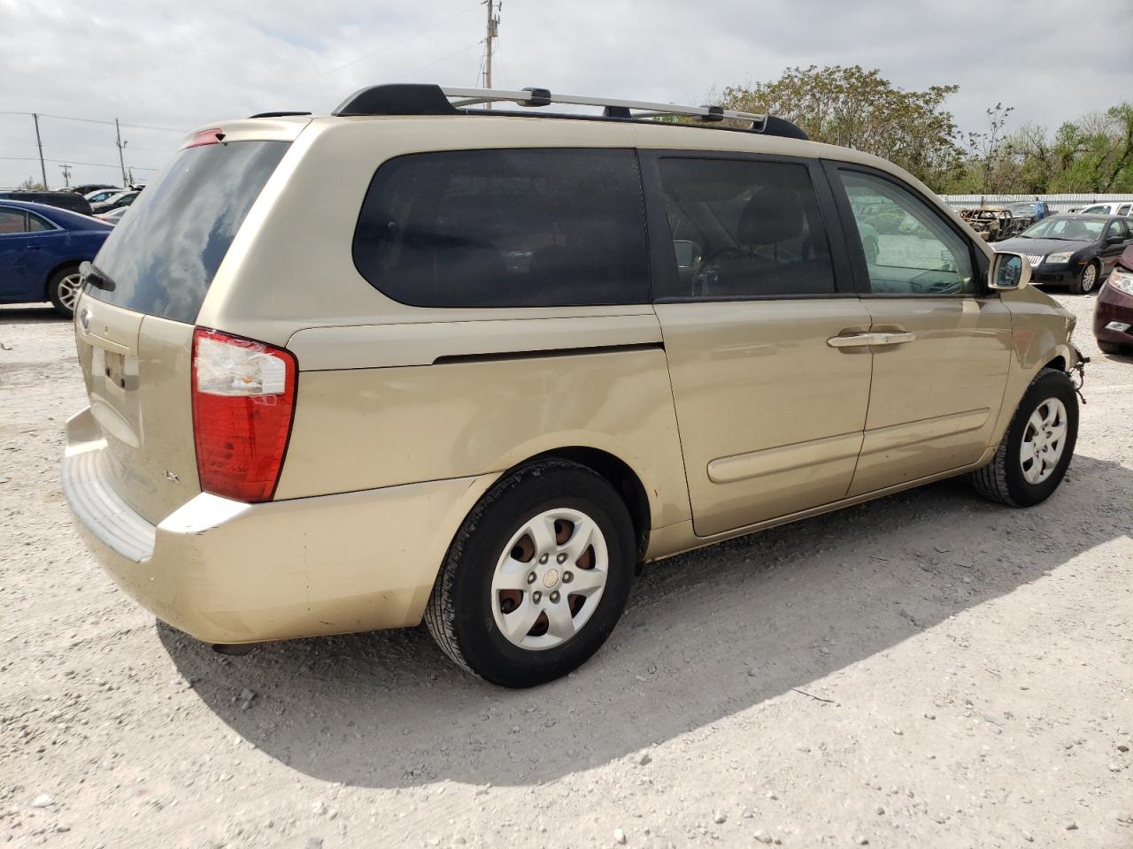 Photo 4 from auction – 2006 KIA SEDONA EX with VIN KNDMB233266085457