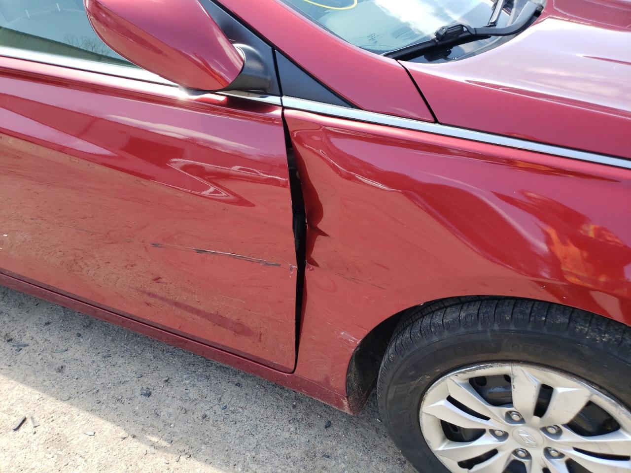 صورة رقم 9 من المزاد - 2011 HYUNDAI SONATA GLS مع VIN 5NPEB4AC3BH305756