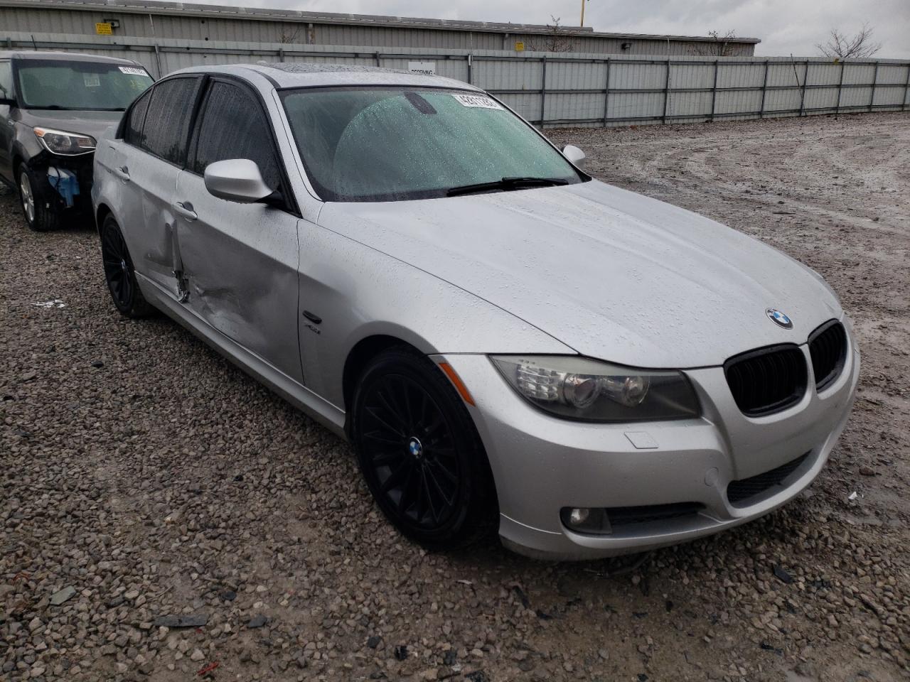 Photo 9 from auction – 2010 BMW 328 XI with VIN WBAPK7C55AA771040