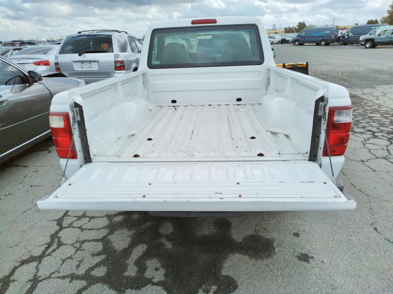 Photo 6 from auction – 2002 FORD RANGER with VIN 1FTYR10DX2PB61581