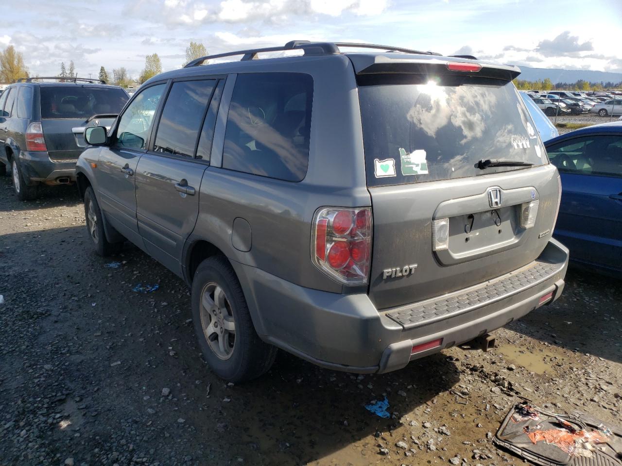 Photo 3 from auction – 2008 HONDA PILOT SE with VIN 5FNYF18328B037568