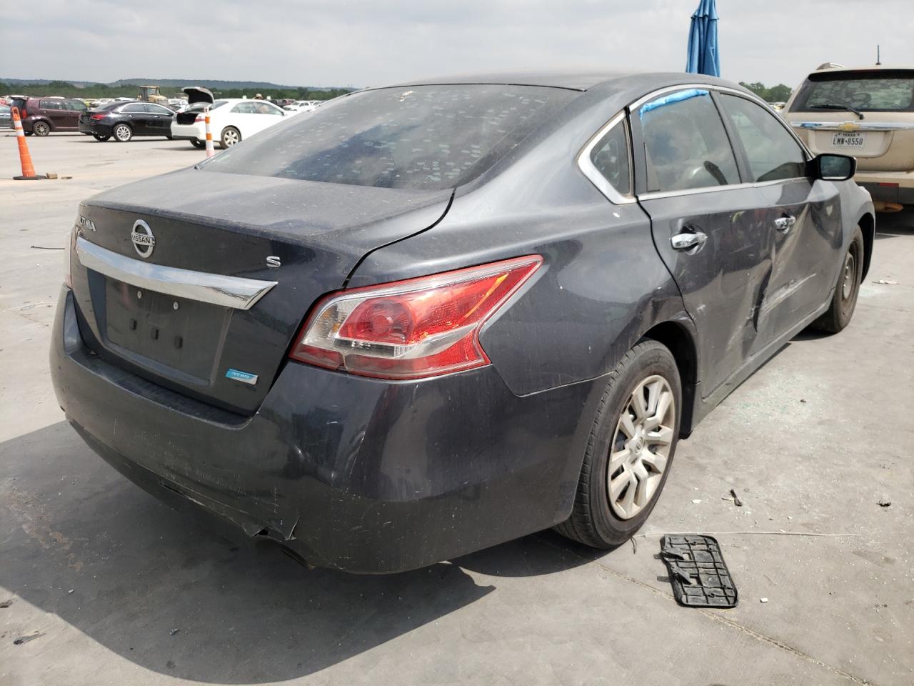 Photo 4 from auction – 2013 NISSAN ALTIMA 2.5 with VIN 1N4AL3AP1DN539136