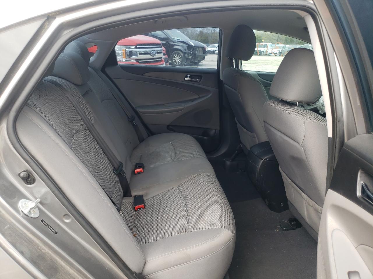 Photo 6 from auction – 2013 HYUNDAI SONATA GLS with VIN 5NPEB4AC6DH518879